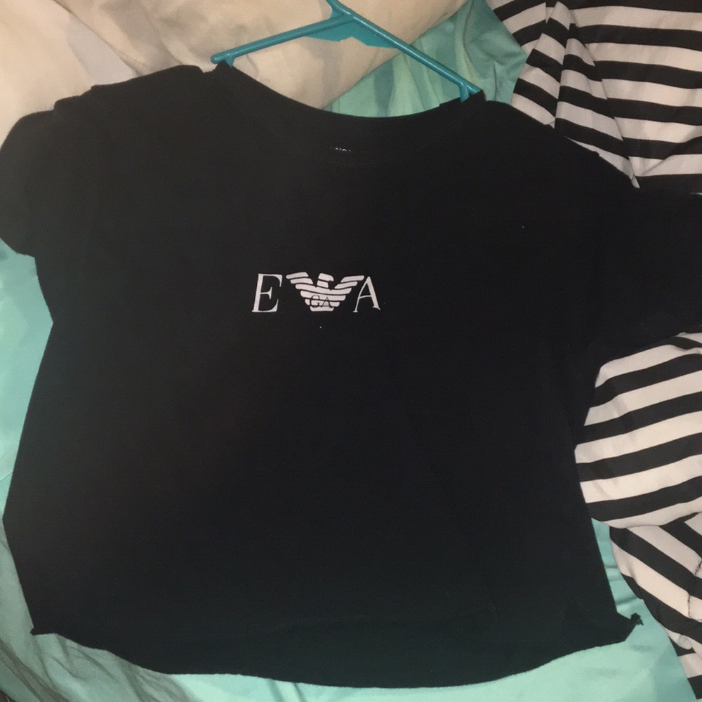 Black crop top